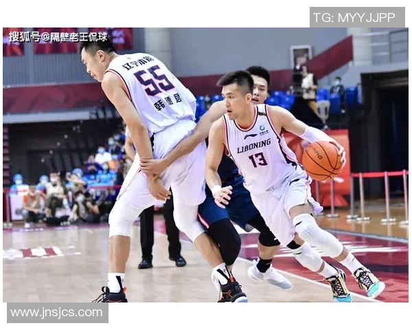 成都篮球队与深圳篮球队赛后复盘分析双方状态及表现亮点 成都篮球队与深圳篮球队赛后复盘分析双方状态及表现亮点